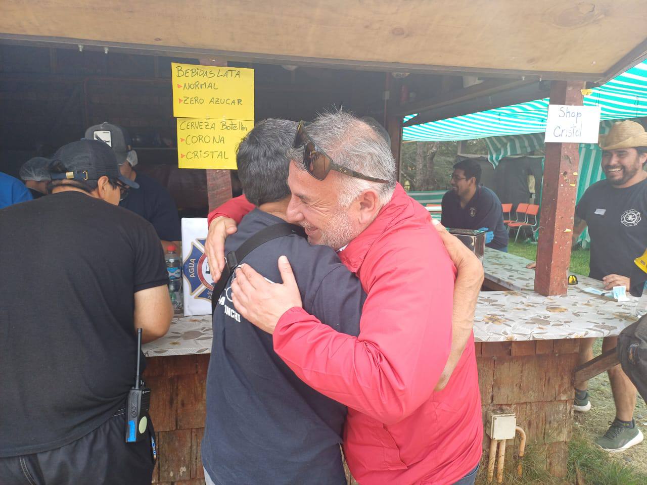 SEREMI DE AGRICULTURA JUNTO A FERNANDO  OYARZÚN INAUGURAN EXPO BOSQUE 2025