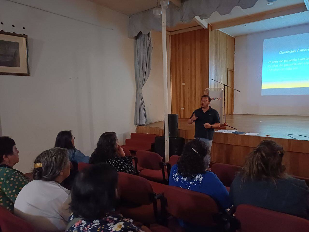 25 FAMILIAS DEL.SECTOR DE PUCATUÉ SON BENEFICIADAS CON 120 MILLONES POR PROYECTO DE COLECTORES SOLARES