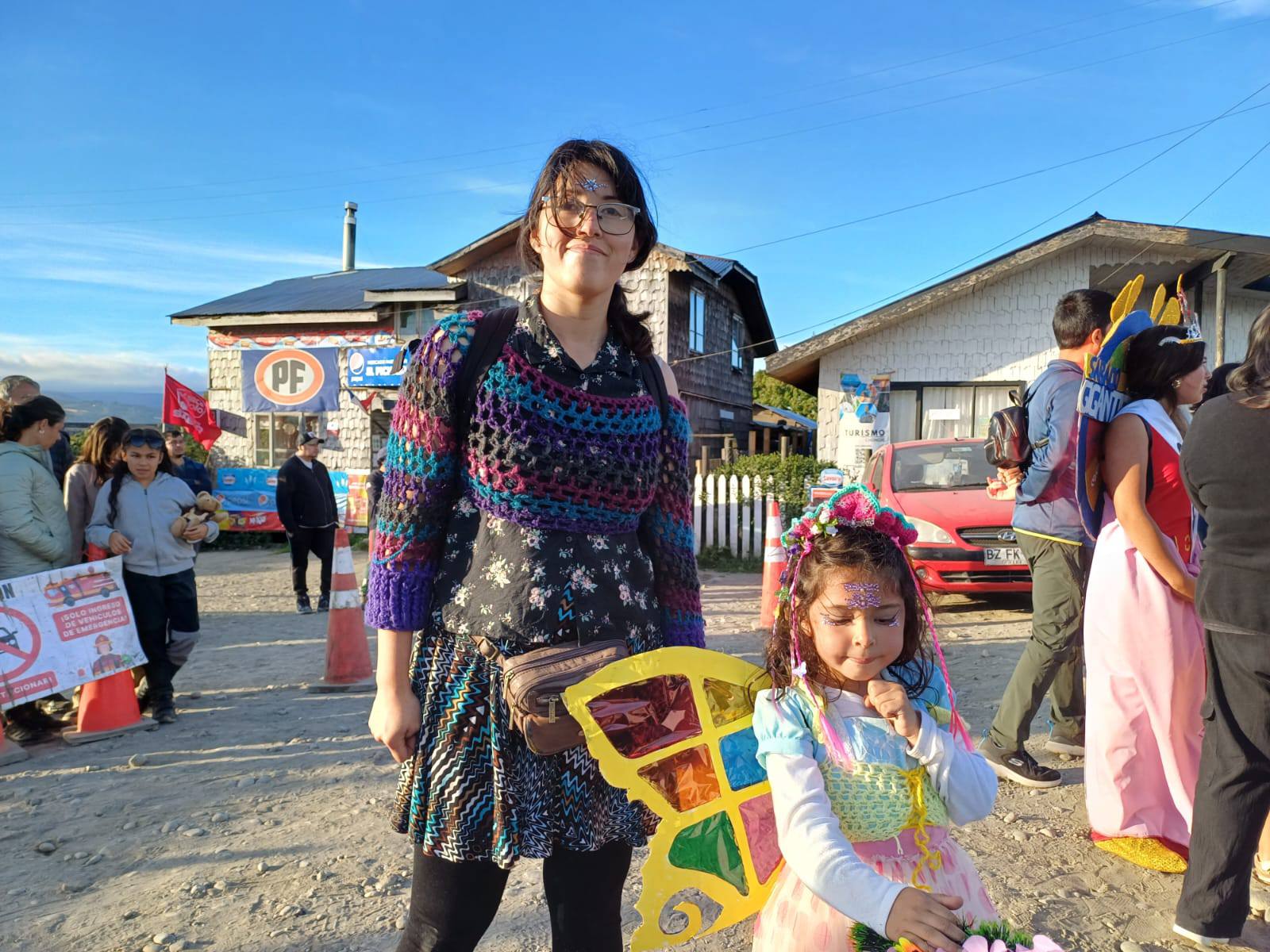 SEMANA HUILLINCANA SORPRENDE CON CARROS ALEGÓRICOS