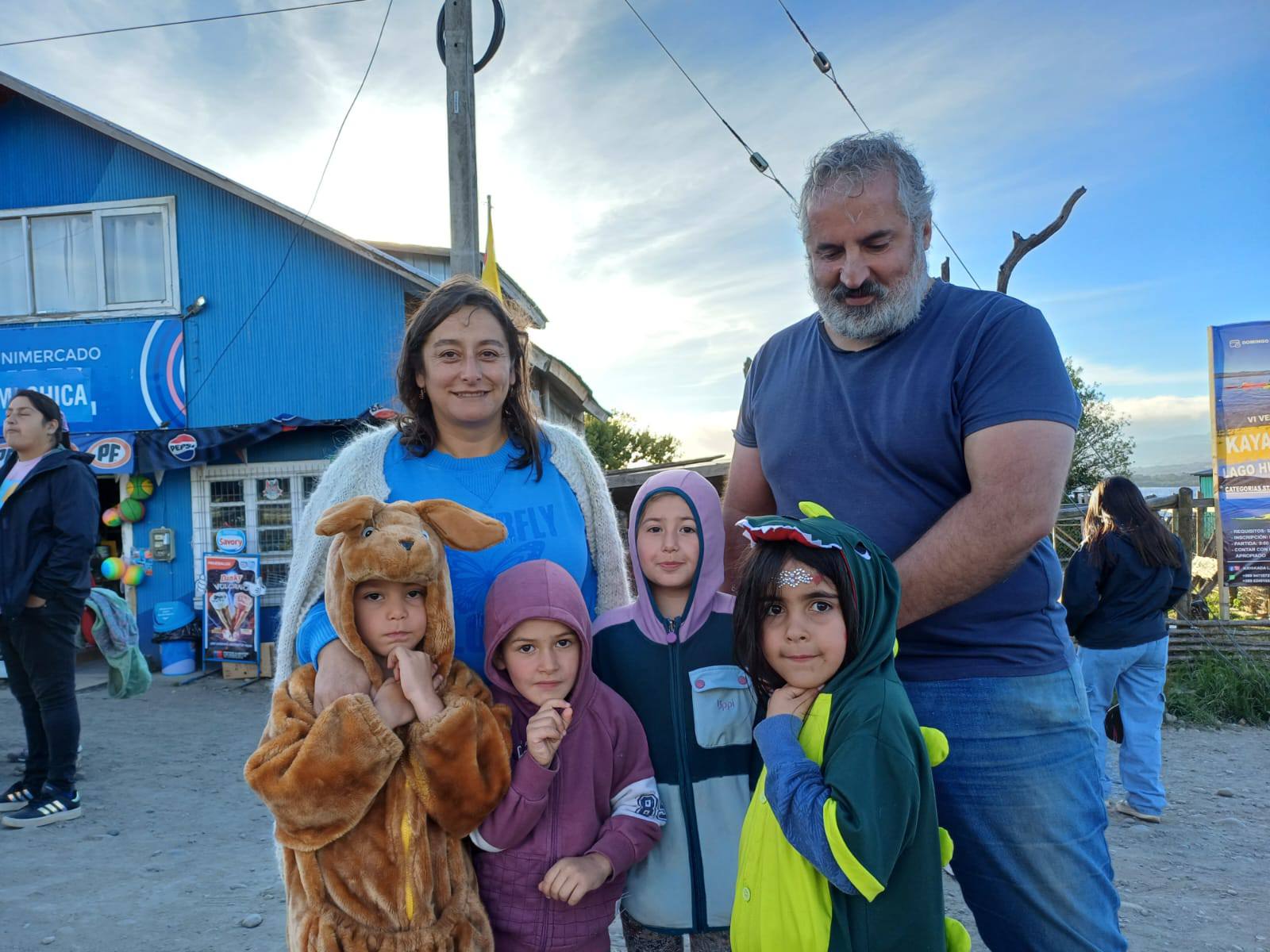 SEMANA HUILLINCANA SORPRENDE CON CARROS ALEGÓRICOS