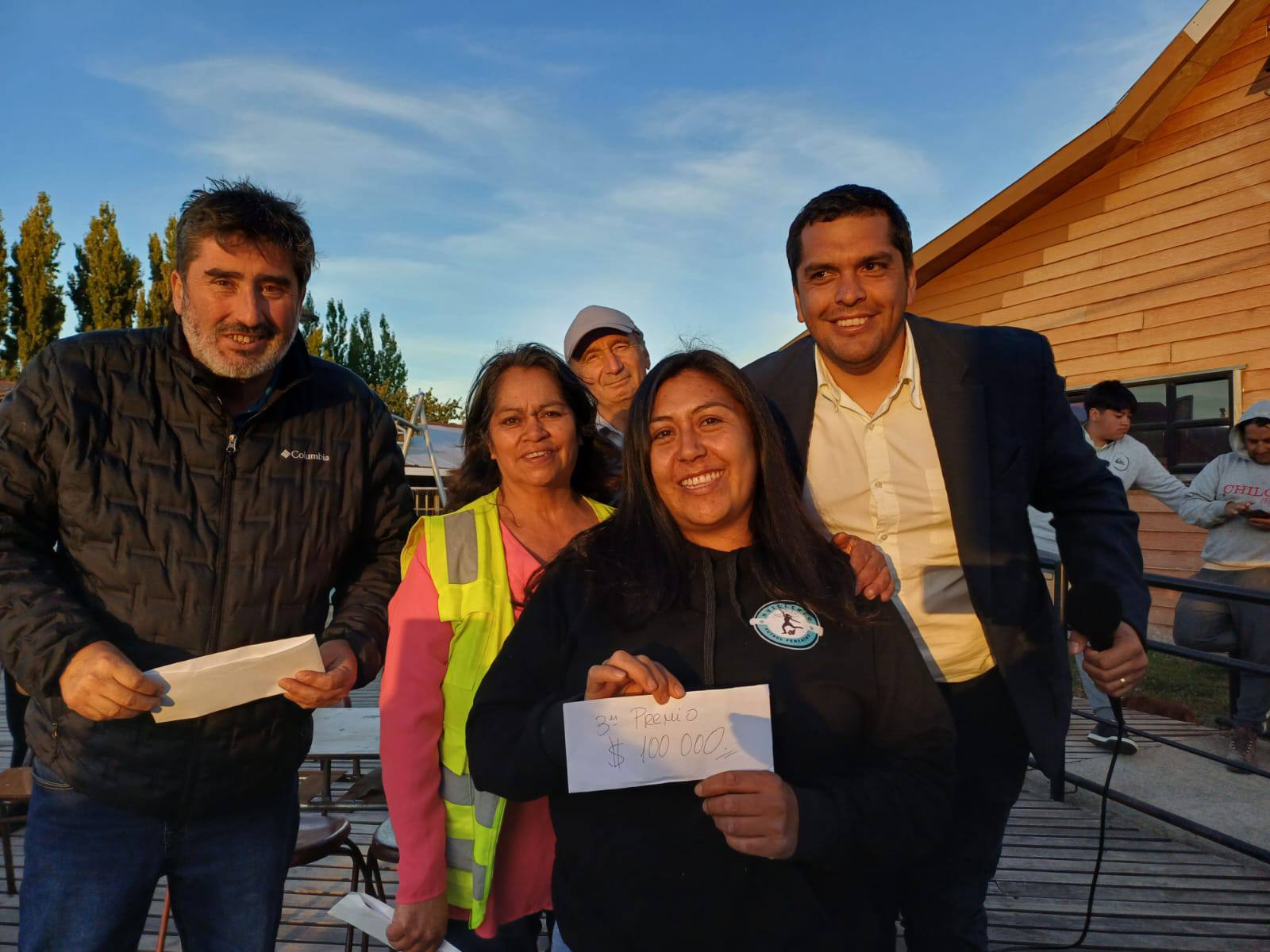 SEMANA HUILLINCANA SORPRENDE CON CARROS ALEGÓRICOS