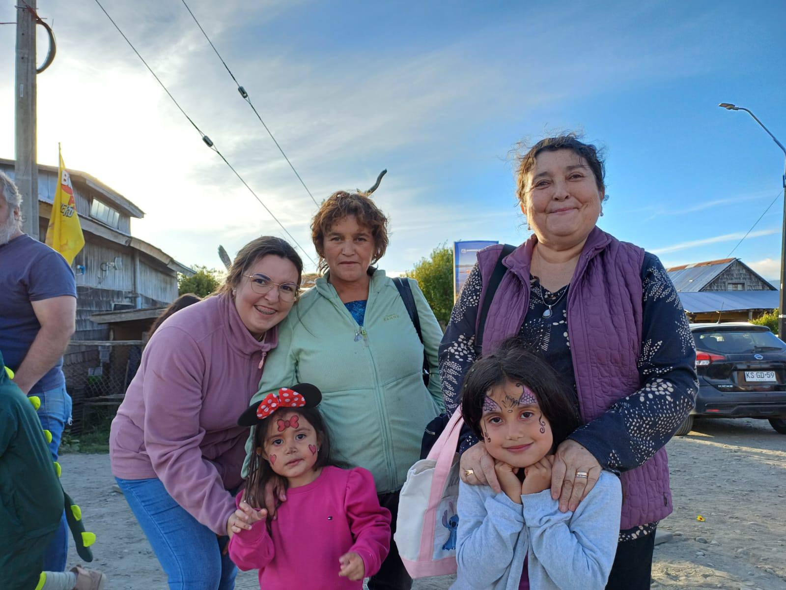 SEMANA HUILLINCANA SORPRENDE CON CARROS ALEGÓRICOS