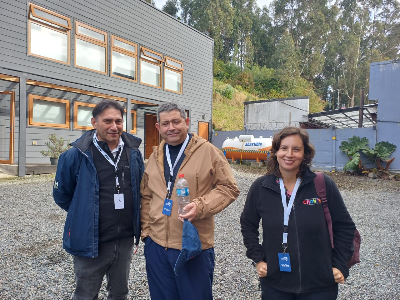 MOWI REALIZA PRIMERA VERSIÓN DE TURISMO SALMONERO EN CHONCHI.