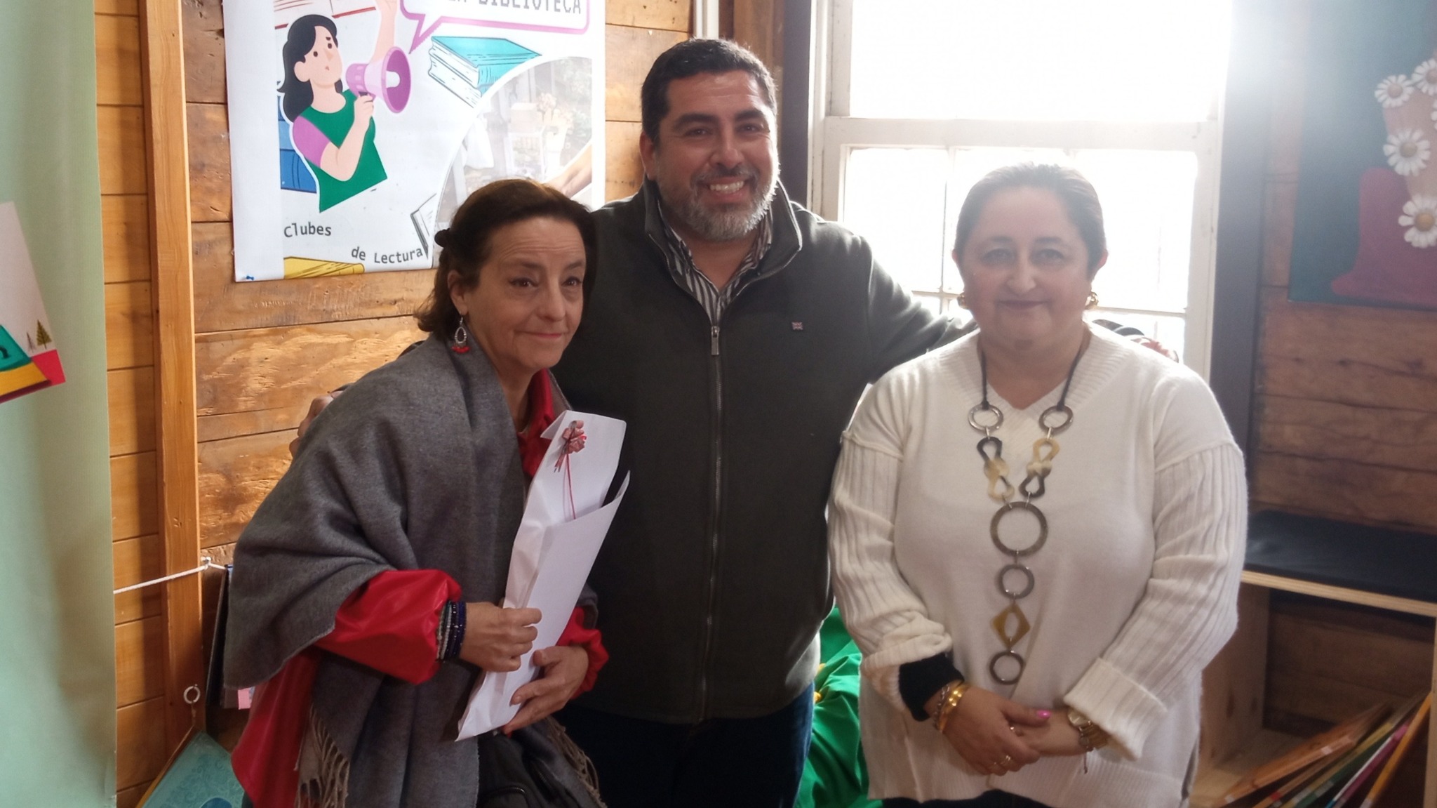CON EMOTIVO ACTO FUE CELEBRADO “PRIMER ANIVERSARIO DE LA REAPERTURA DE LA BIBLIOTECA PÚBLICA MUNICIPAL DE CHONCHI”.