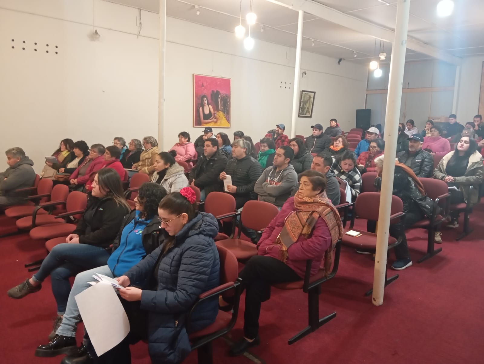 ORGANIZACIONES COMUNITARIAS REALIZA CAPACITACIÓN PARA LA RENDICIÓN DE LOS “FONDOS CONCURSABLES MUNICIPALES 2025”