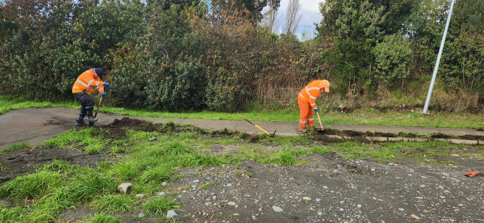 MUNICIPIO DE CHONCHI  REALIZA DIFERENTES TRABAJOS DE MANTENCIÓN.