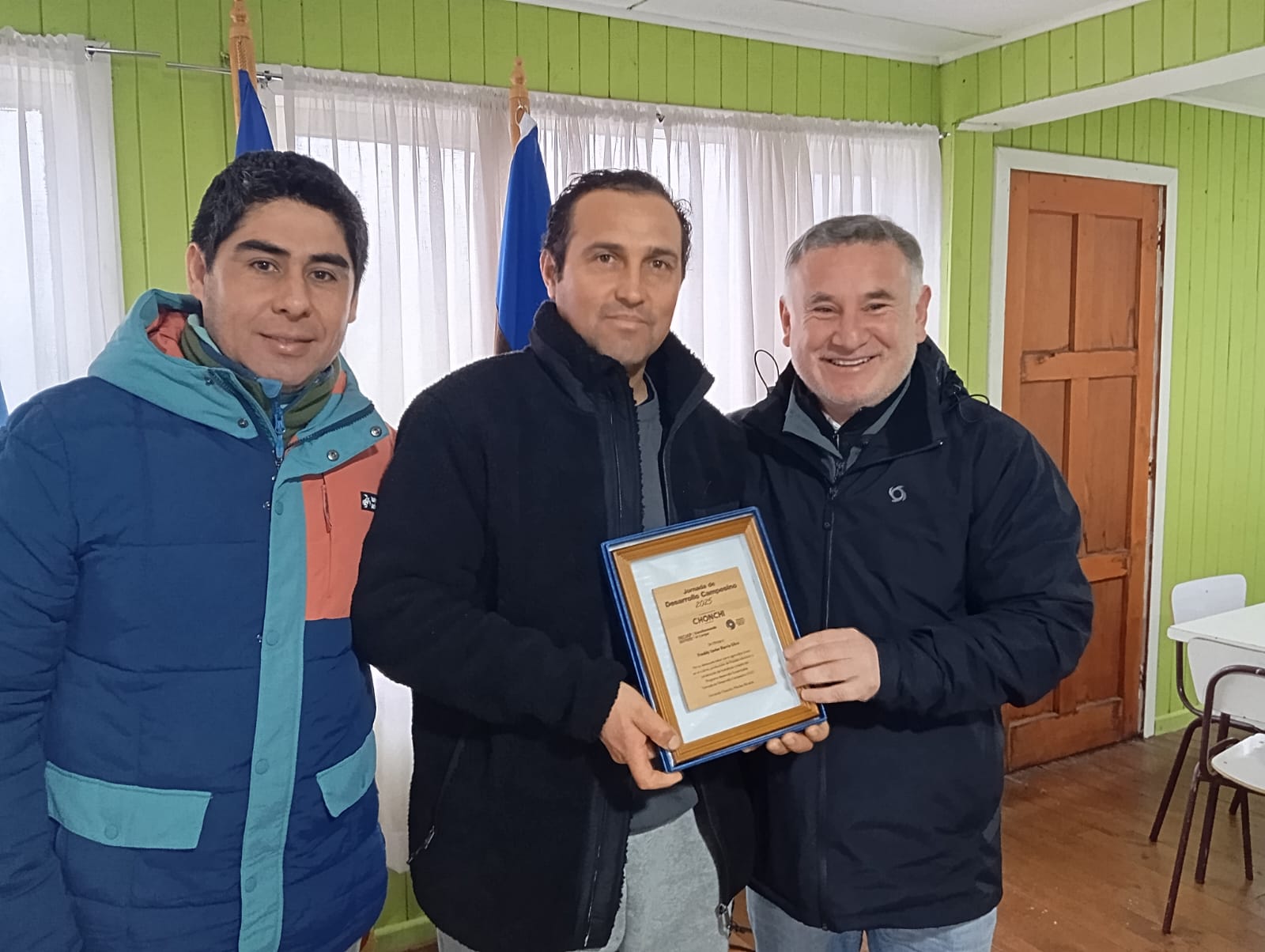 MUNICIPIO DE CHONCHI RECONOCE A AGRICULTORES EN SU DÍA