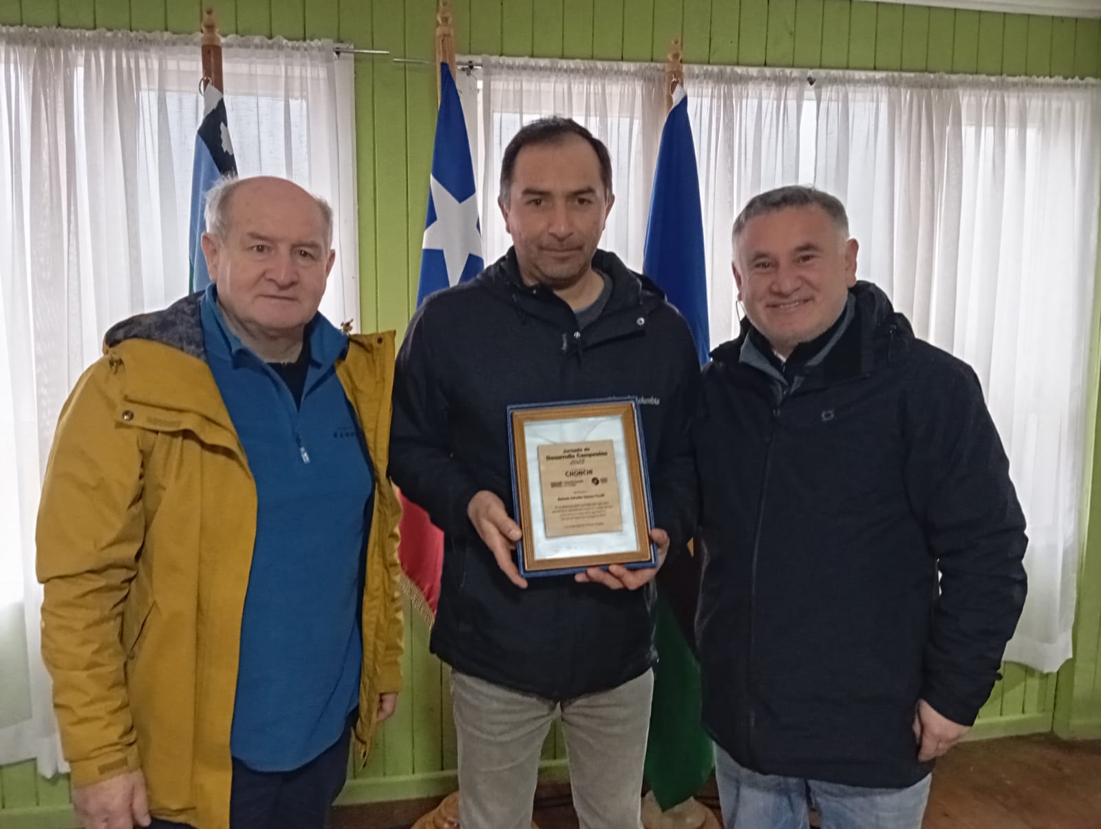 MUNICIPIO DE CHONCHI RECONOCE A AGRICULTORES EN SU DÍA
