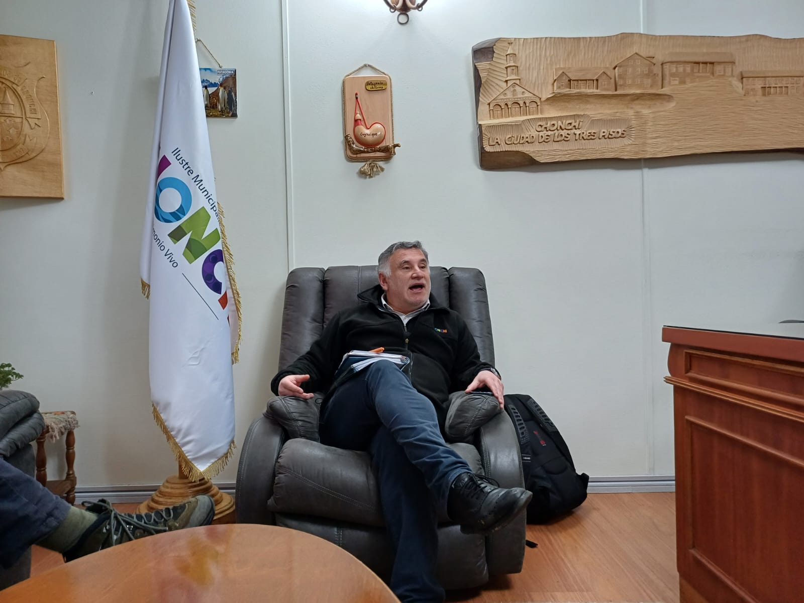 ALCALDE FERNANDO OYARZÚN PLANTEA UNA SERIE DE ACCIONES PARA LA COMUNA A LA SEREMI DE LAS CULTURAS DE LA REGIÓN DE LOS LAGOS.