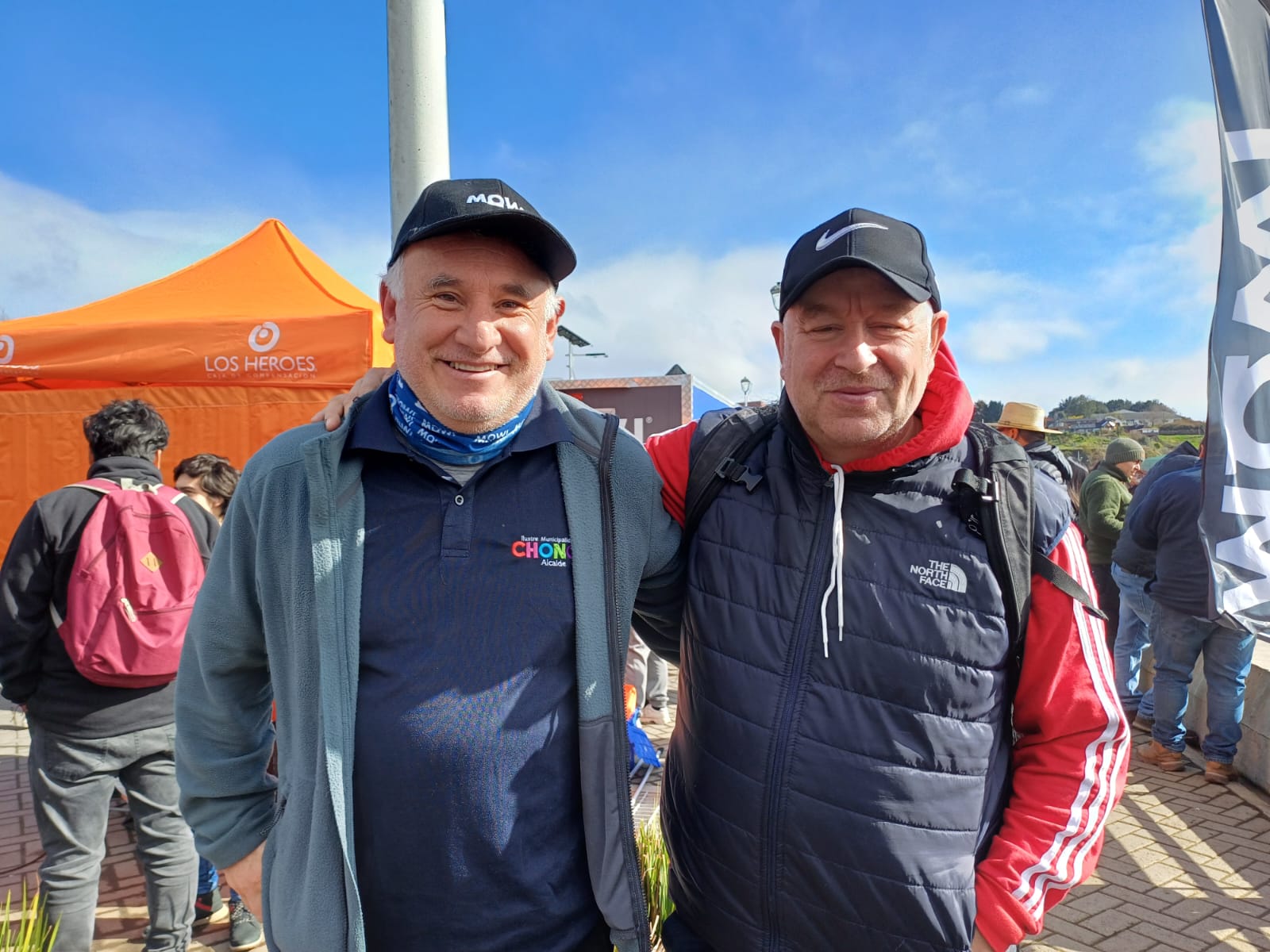 se realizó el Primer Chapuzón de Invierno de Chonchi y se escribió una página histórica con la increíble participación de MIL VALIENTES.