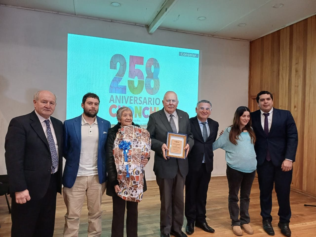 CON ENTREGA DE RECONOCIMIENTOS MUNICIPIO DE CHONCHI CELEBRÓ LOS 258 AÑOS DE VIDA DE LA COMUNA