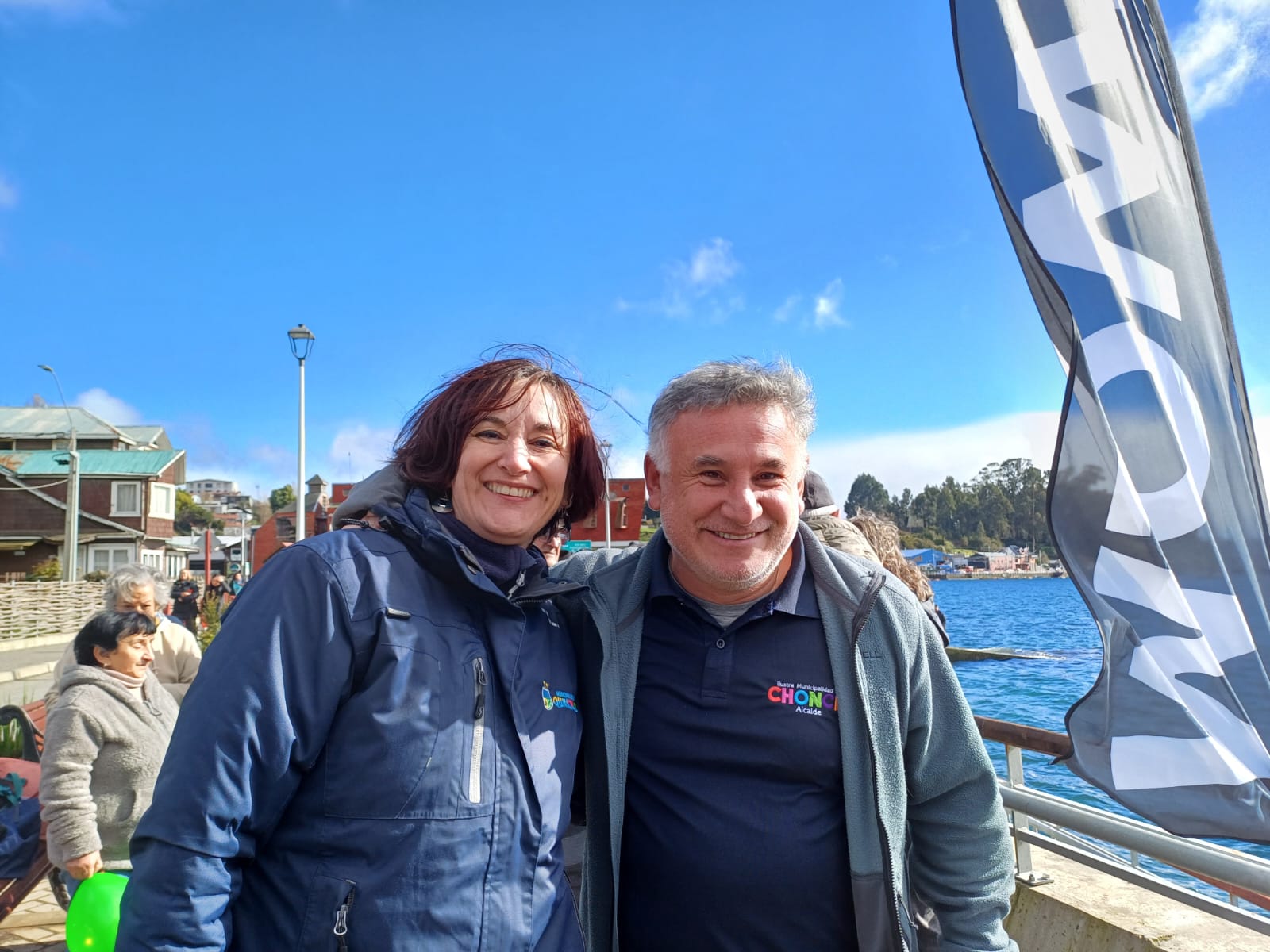 se realizó el Primer Chapuzón de Invierno de Chonchi y se escribió una página histórica con la increíble participación de MIL VALIENTES.