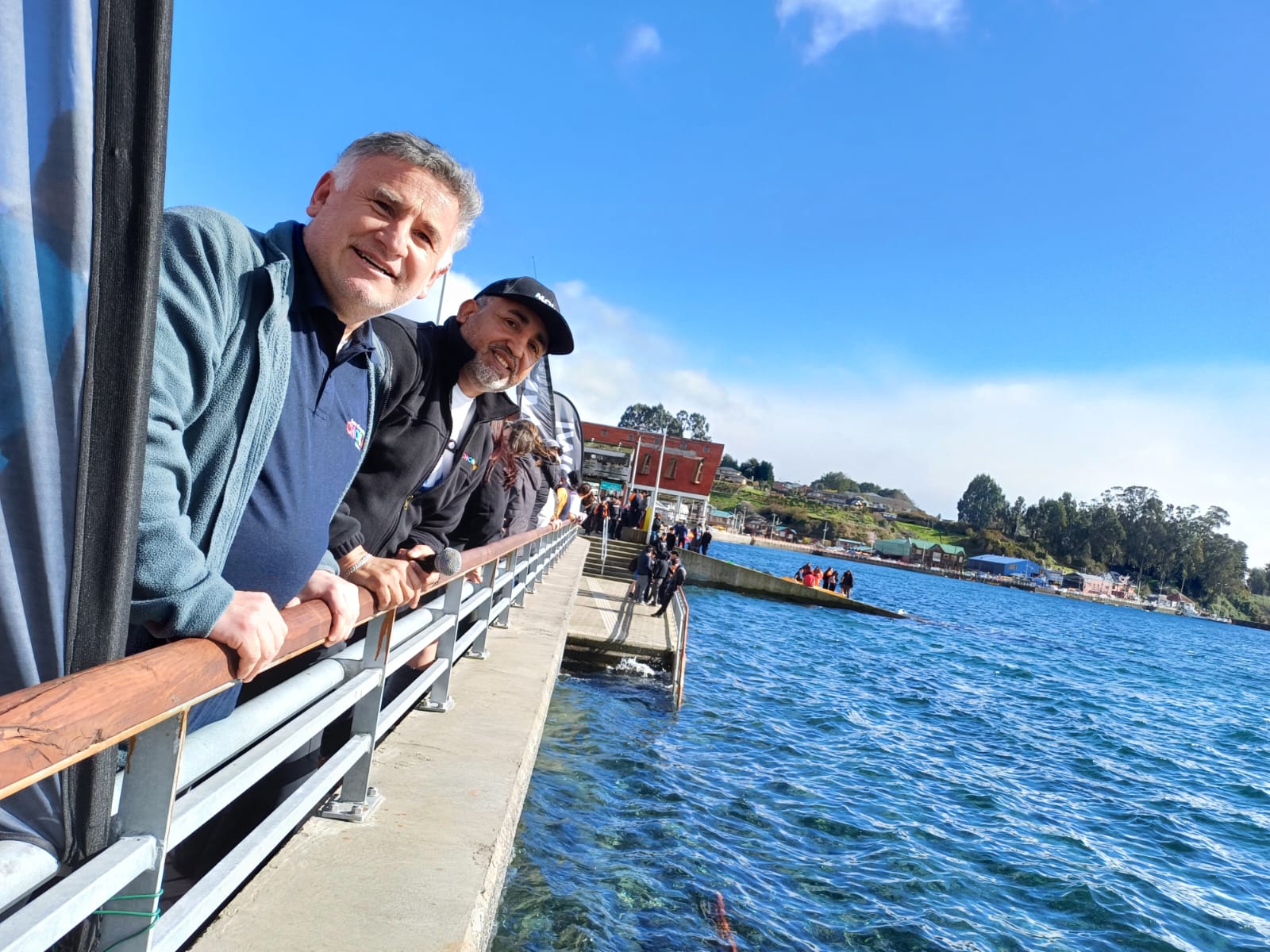 se realizó el Primer Chapuzón de Invierno de Chonchi y se escribió una página histórica con la increíble participación de MIL VALIENTES.