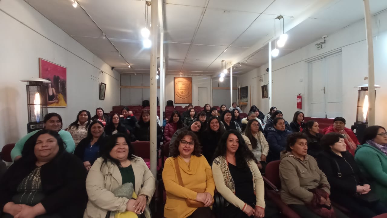 35 MUJERES DE CHONCHI SON FAVORECIDAS CON EL “FONDO DE APOYO AL EMPRENDIMIENTO” DEL PROGRAMA MUJERES JEFAS DE HOGAR 2025