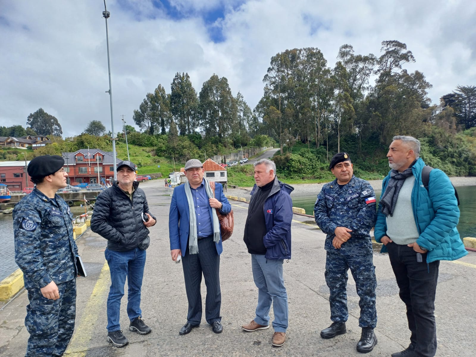 Avanzan gestiones para garantizar seguridad y operatividad del muelle de Chonchi.