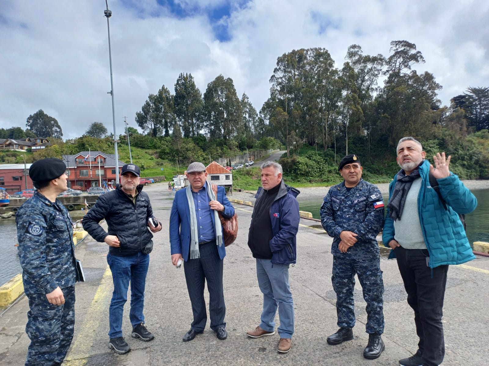Avanzan gestiones para garantizar seguridad y operatividad del muelle de Chonchi.