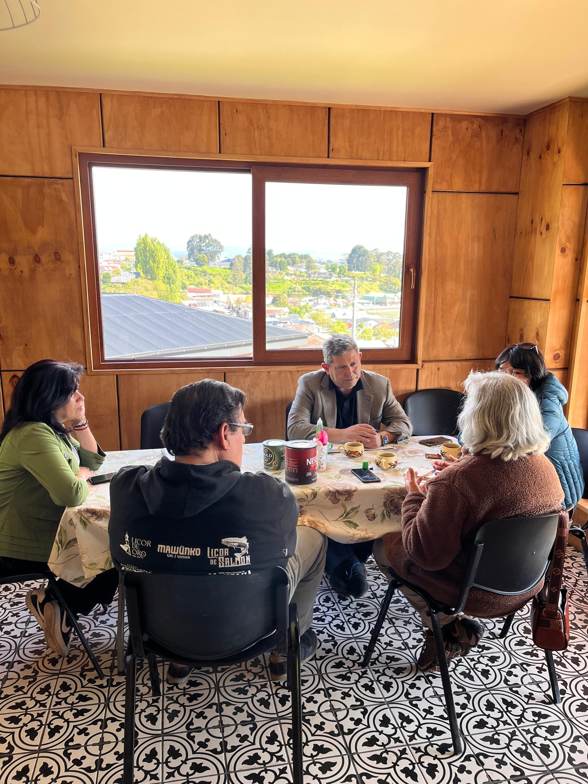 De Chonchi a Ñuñoa: Emprendedores brillan en exitosa Feria Chiloé Day.