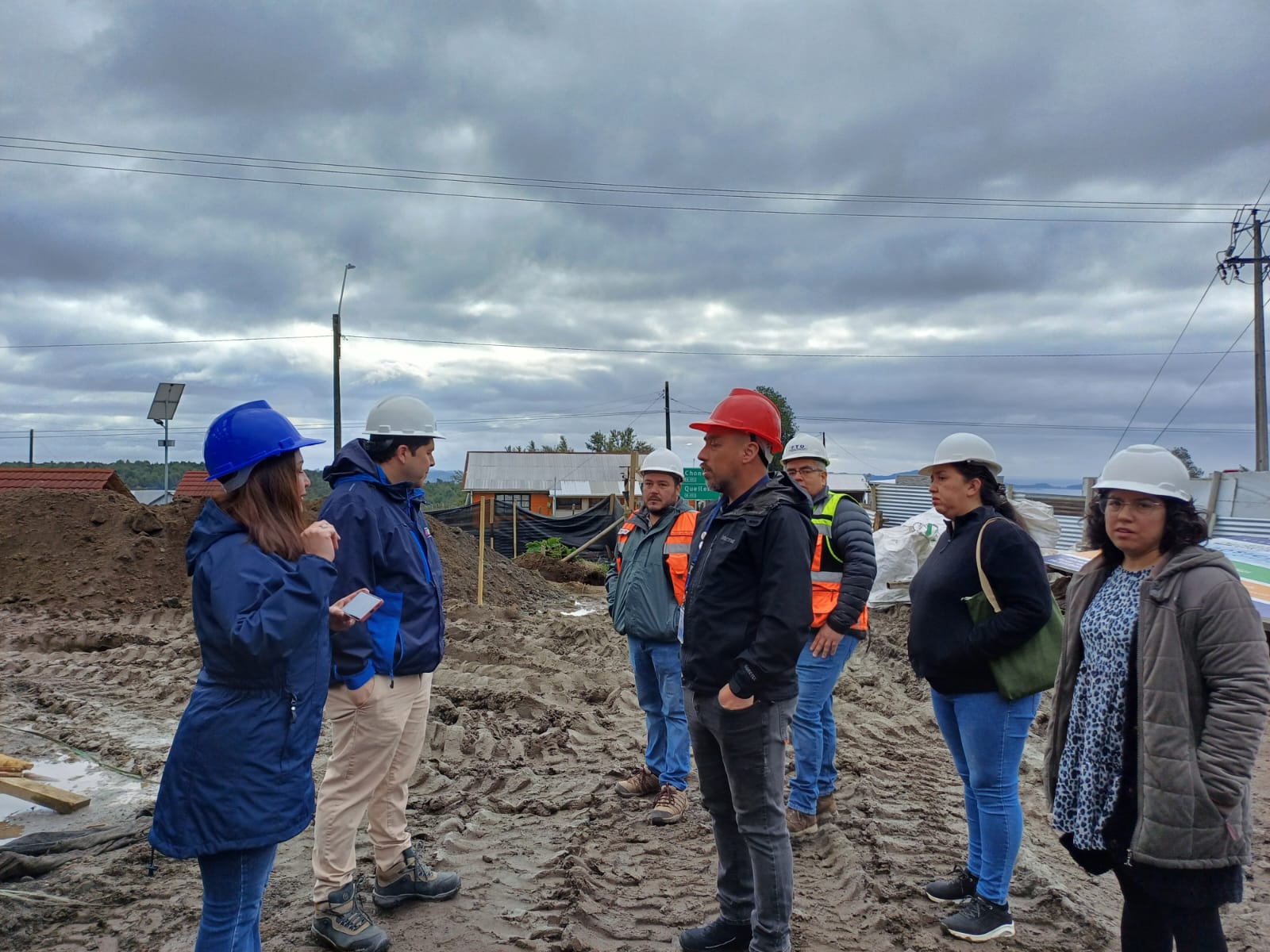 60% DE AVANCE LLEVAN LAS OBRAS DE REPOSICIÓN DE LA ESCUELA DE QUITRIPULLI.