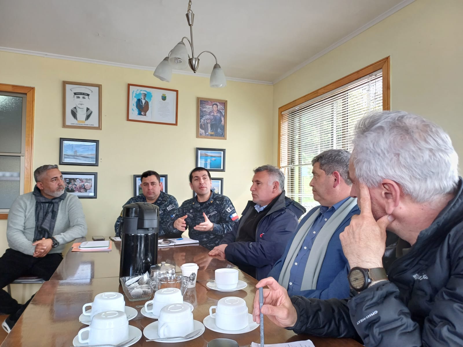 Avanzan gestiones para garantizar seguridad y operatividad del muelle de Chonchi.