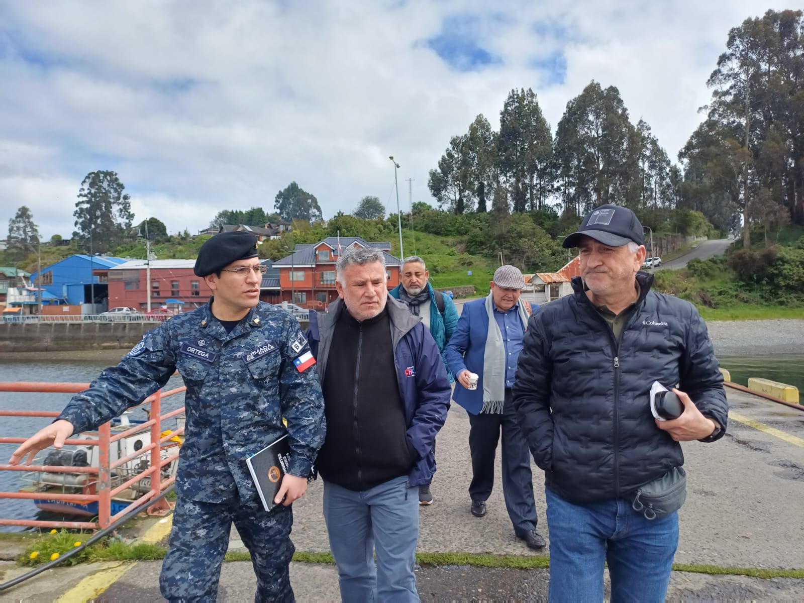 Avanzan gestiones para garantizar seguridad y operatividad del muelle de Chonchi.