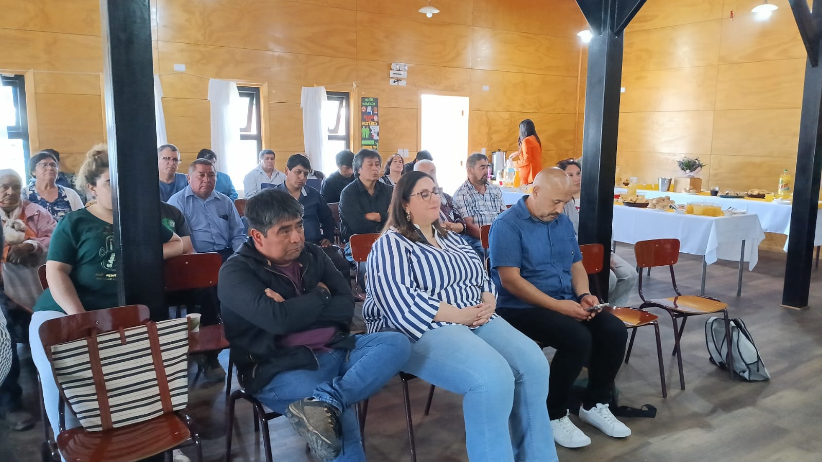 36 FAMILIAS DE LAS COMUNIDADES INDÍGENAS DE HUILLINCO ALTO Y LA MONTAÑA RECIBIERON SUS ANHELADOS TÍTULOS DE DOMINIO DE LA CONADI.