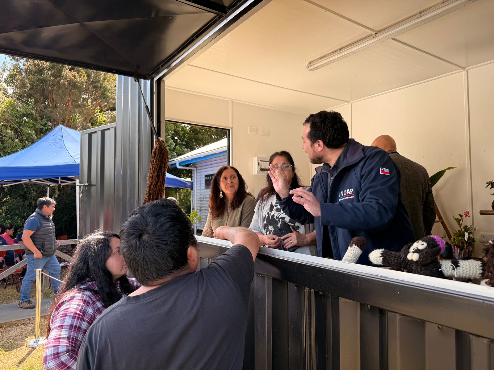 Fue inaugurado el nuevo Mercado Campesino de Huillinco-Cucao de nuestra comuna