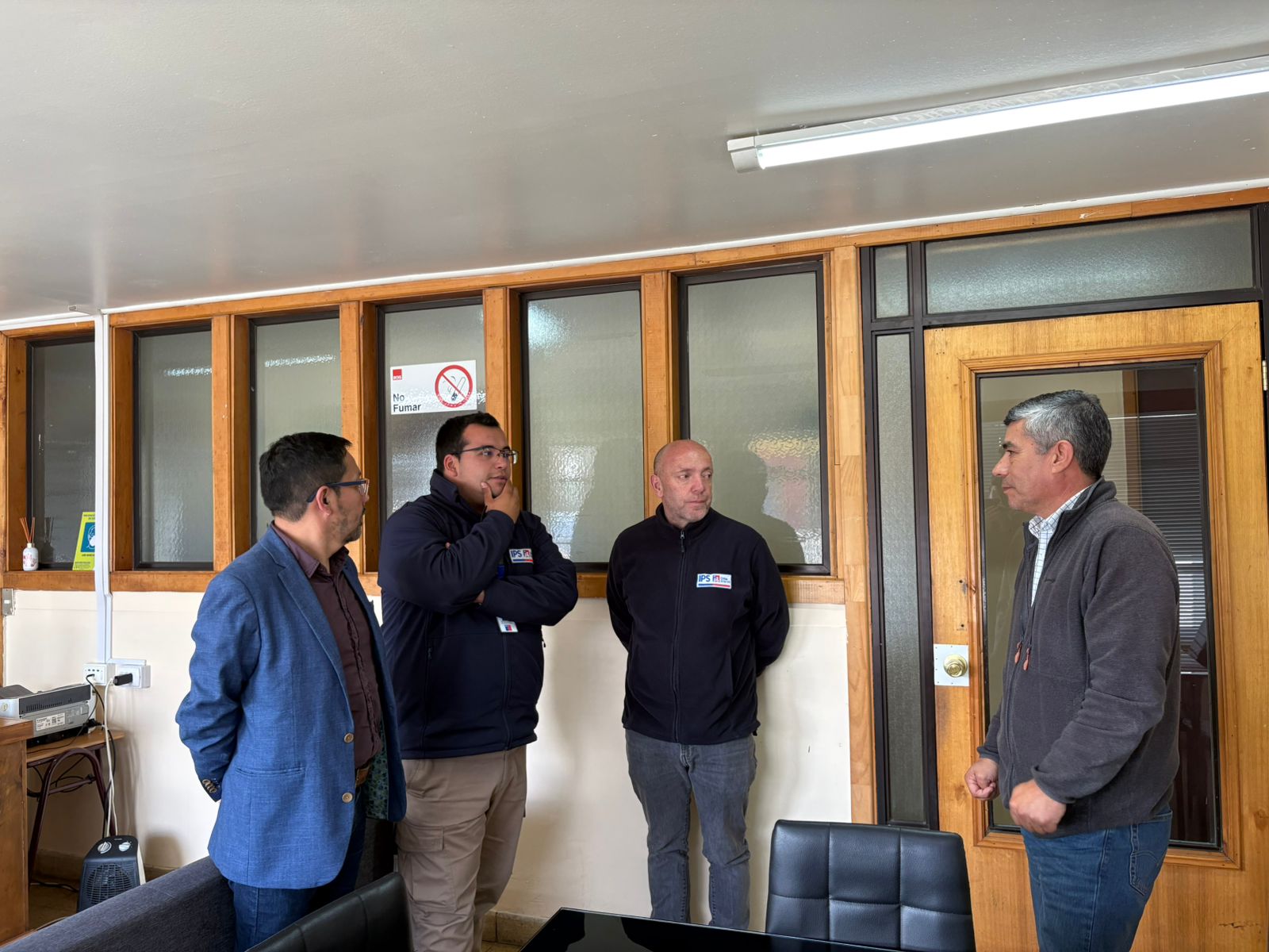 DIRECTOR REGIONAL DEL IPS AGRADECE AL MUNICIPIO  POR LA NUEVA OFICINA FACILITADA EN LAS DEPENDENCIAS DE LA CORPORACIÓN MUNICIPAL DE CHONCHI.