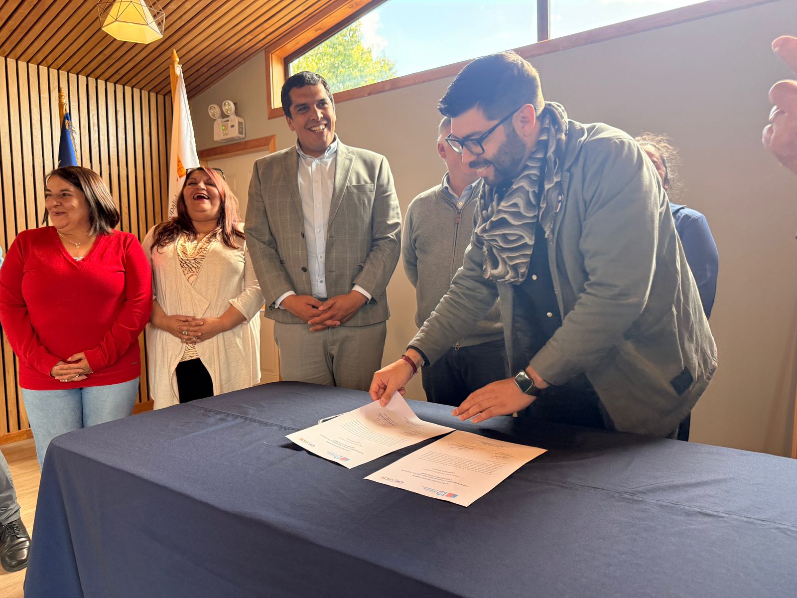 LA JUNTA DE VECINOS RIO HUITAUQUE CUENTA CON UN REMOZADO RECINTO QUE VIENE A FORTALECER EL DESARROLLO COMUNITARIO.