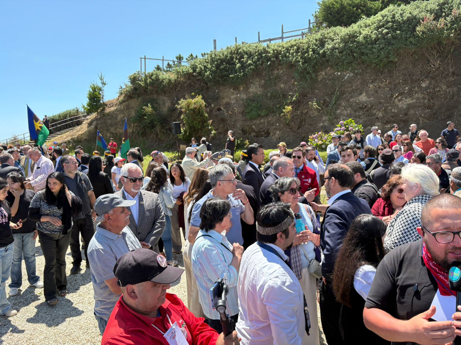 ALCALDE FERNANDO OYARZÚN MACÍAS PARTICIPA EN ACTO DE CONMEMORACIÓN DEL BICENTENARIO DE CHILOÉ.