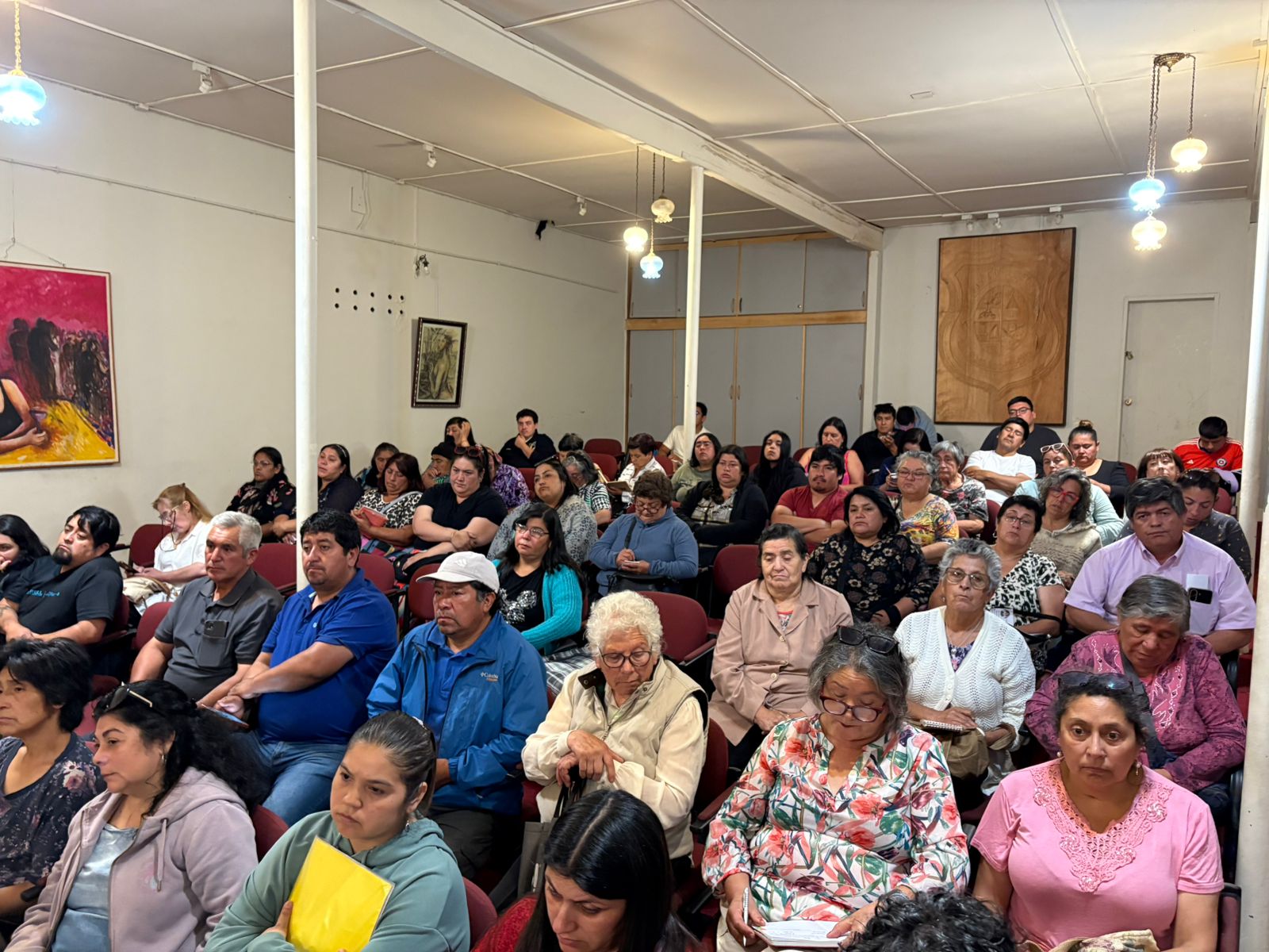 Reunión Informativa SII en Chonchi: Capacitación Interna para Mejor Servicio a Nuestros Emprendedores.