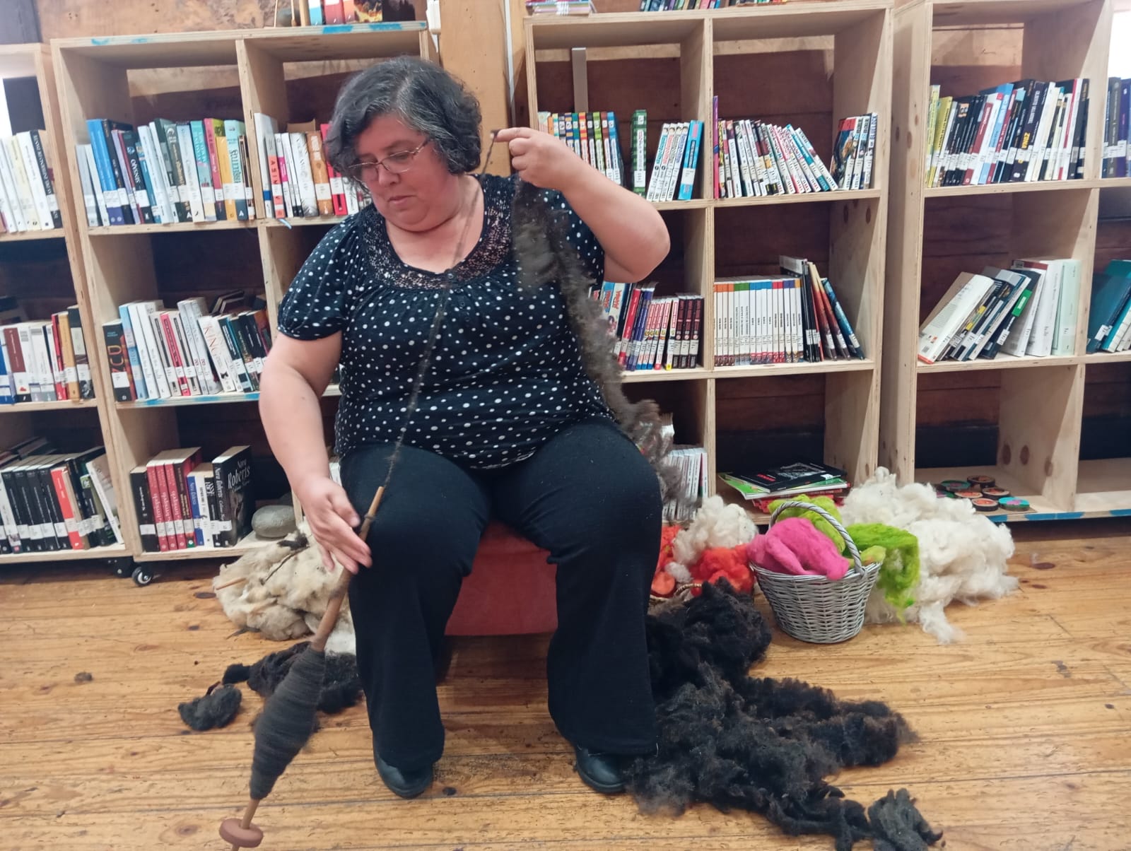 MUNICIPIO DE CHONCHI PONE EN VALOR EL KELGWO PARA QUE NO SE PIERDA ESTE HERMOSO OFICIO