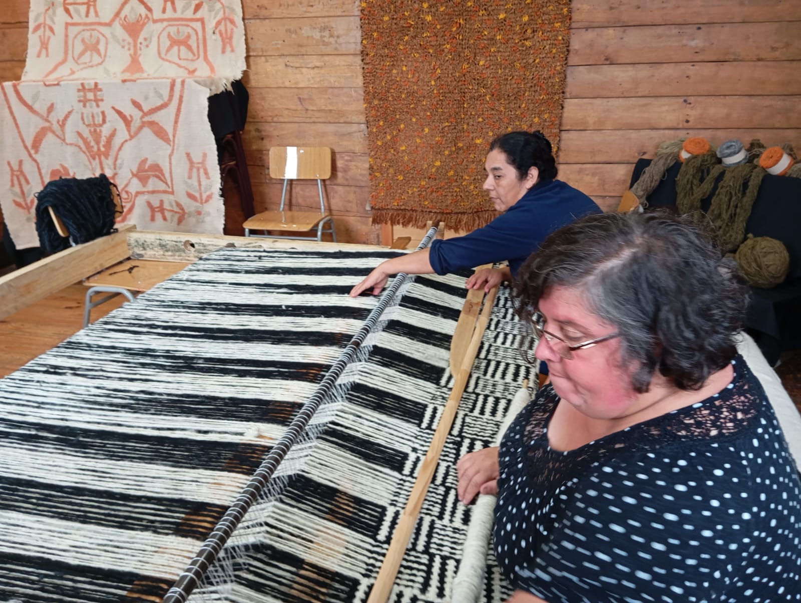 MUNICIPIO DE CHONCHI PONE EN VALOR EL KELGWO PARA QUE NO SE PIERDA ESTE HERMOSO OFICIO