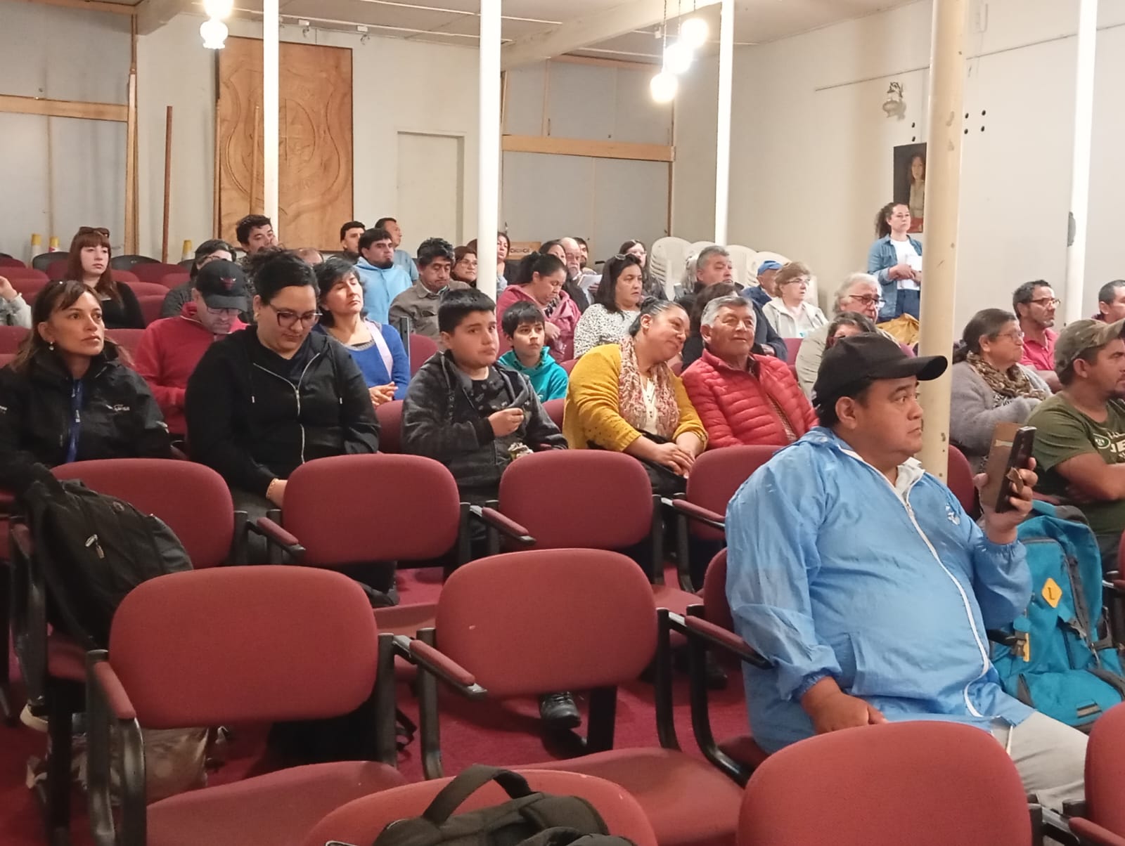 En plena ejecución se encuentra proyecto de Electrificación para 83 familias de la comuna de Chonchi con una inversión de más de mil 299 millones de pesos gracias al Financiamiento del Gobierno Regional de Los Lagos.