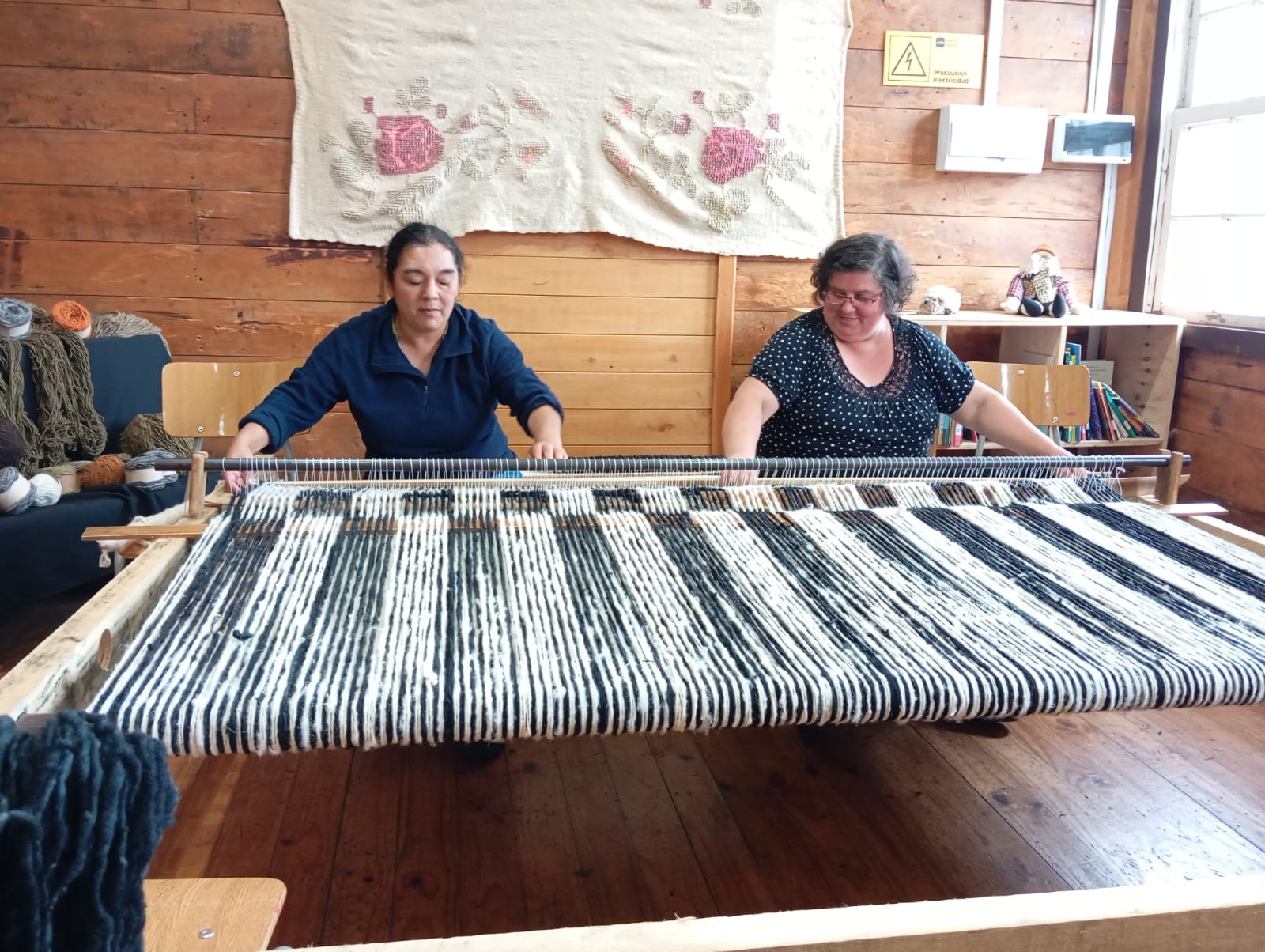 MUNICIPIO DE CHONCHI PONE EN VALOR EL KELGWO PARA QUE NO SE PIERDA ESTE HERMOSO OFICIO