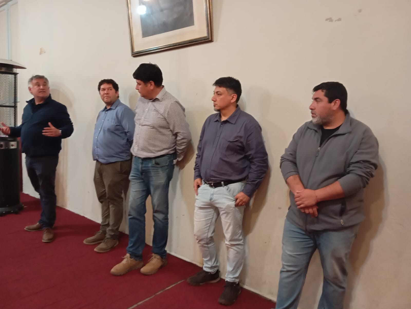 En plena ejecución se encuentra proyecto de Electrificación para 83 familias de la comuna de Chonchi con una inversión de más de mil 299 millones de pesos gracias al Financiamiento del Gobierno Regional de Los Lagos.