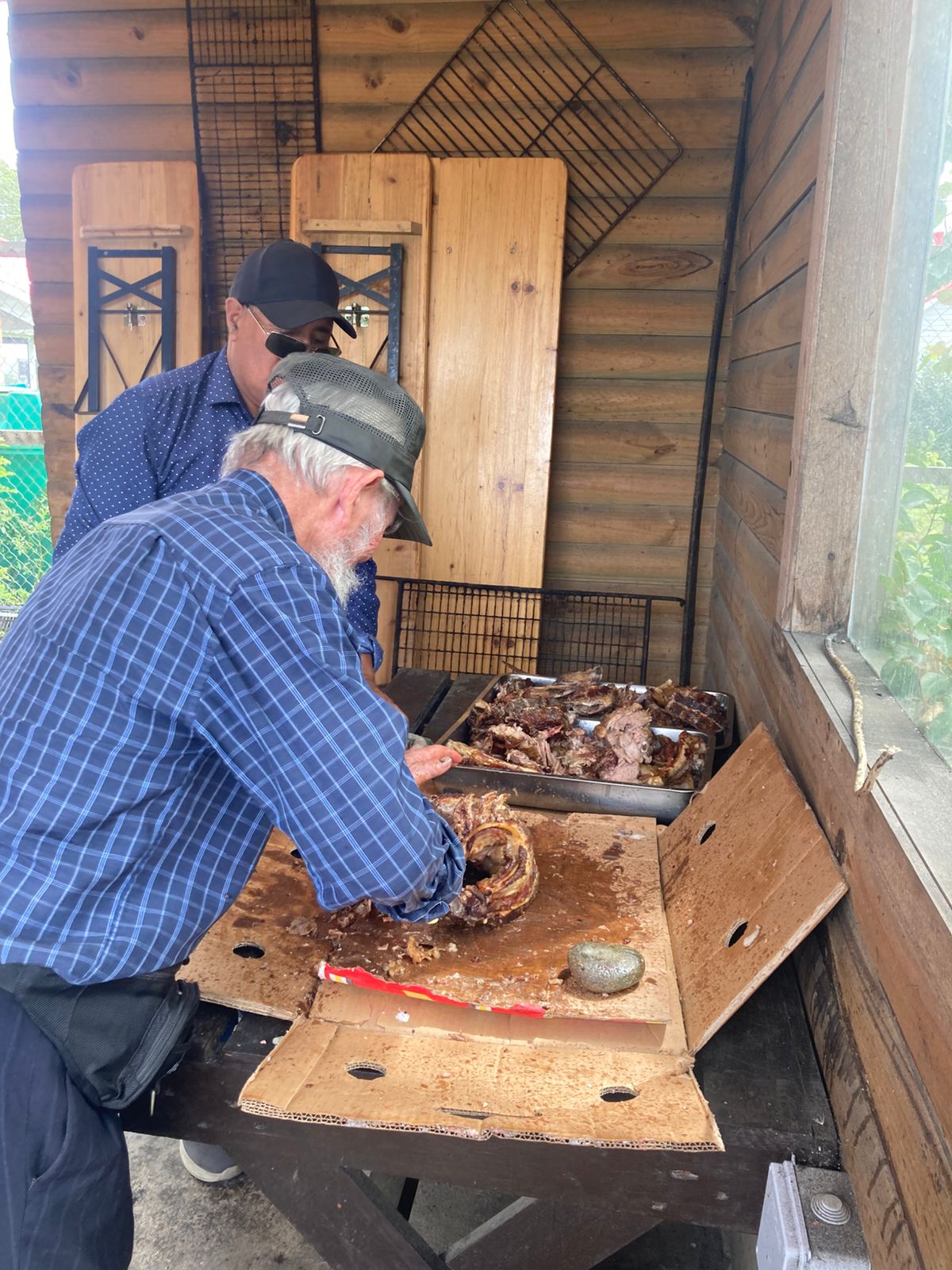 ADULTOS MAYORES DEL PROGRAMA VÍNCULOS DE CHONCHI PARTICIPAN EN JORNADA RECREATIVA EN ANCUD.