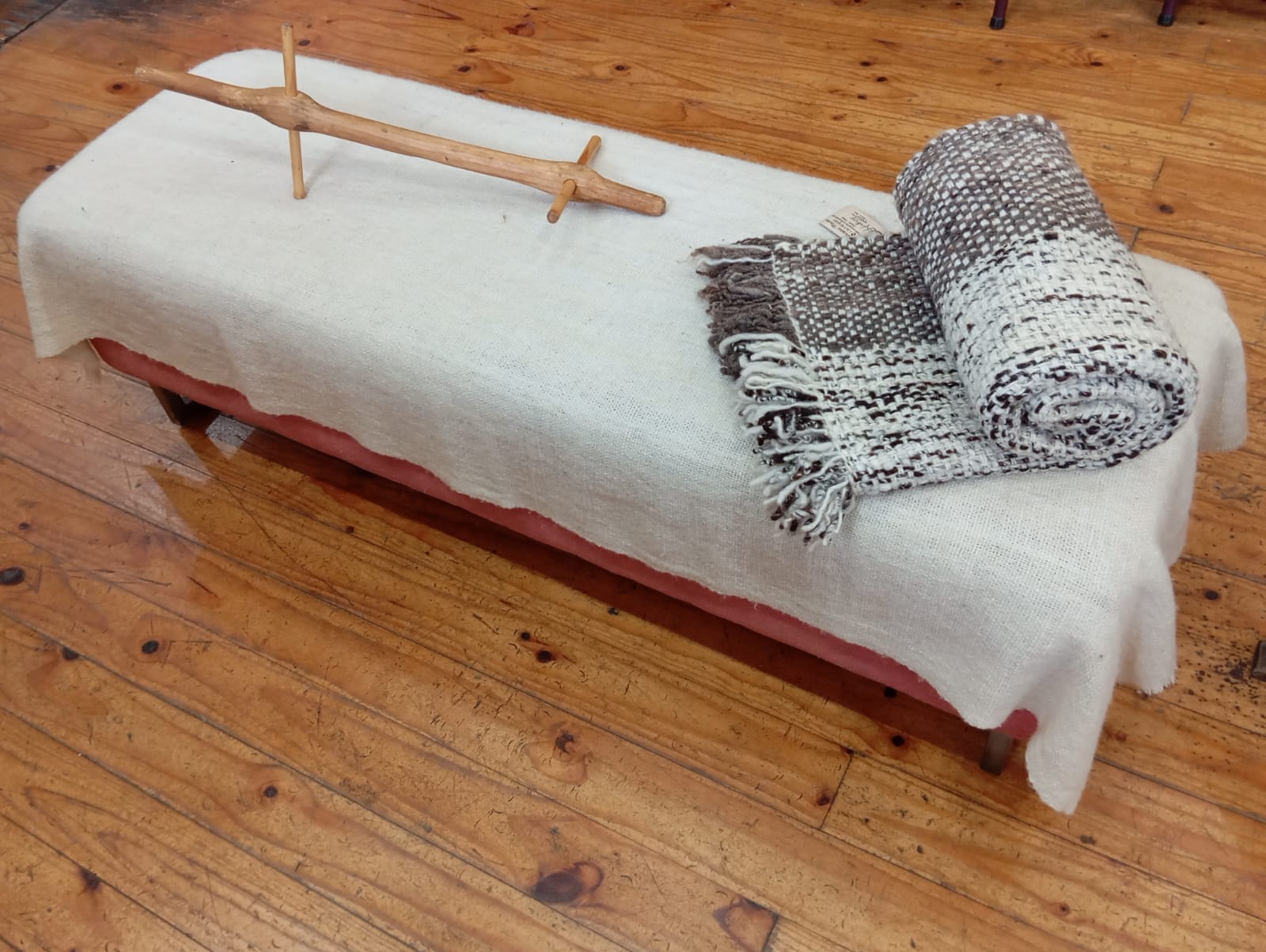 MUNICIPIO DE CHONCHI PONE EN VALOR EL KELGWO PARA QUE NO SE PIERDA ESTE HERMOSO OFICIO