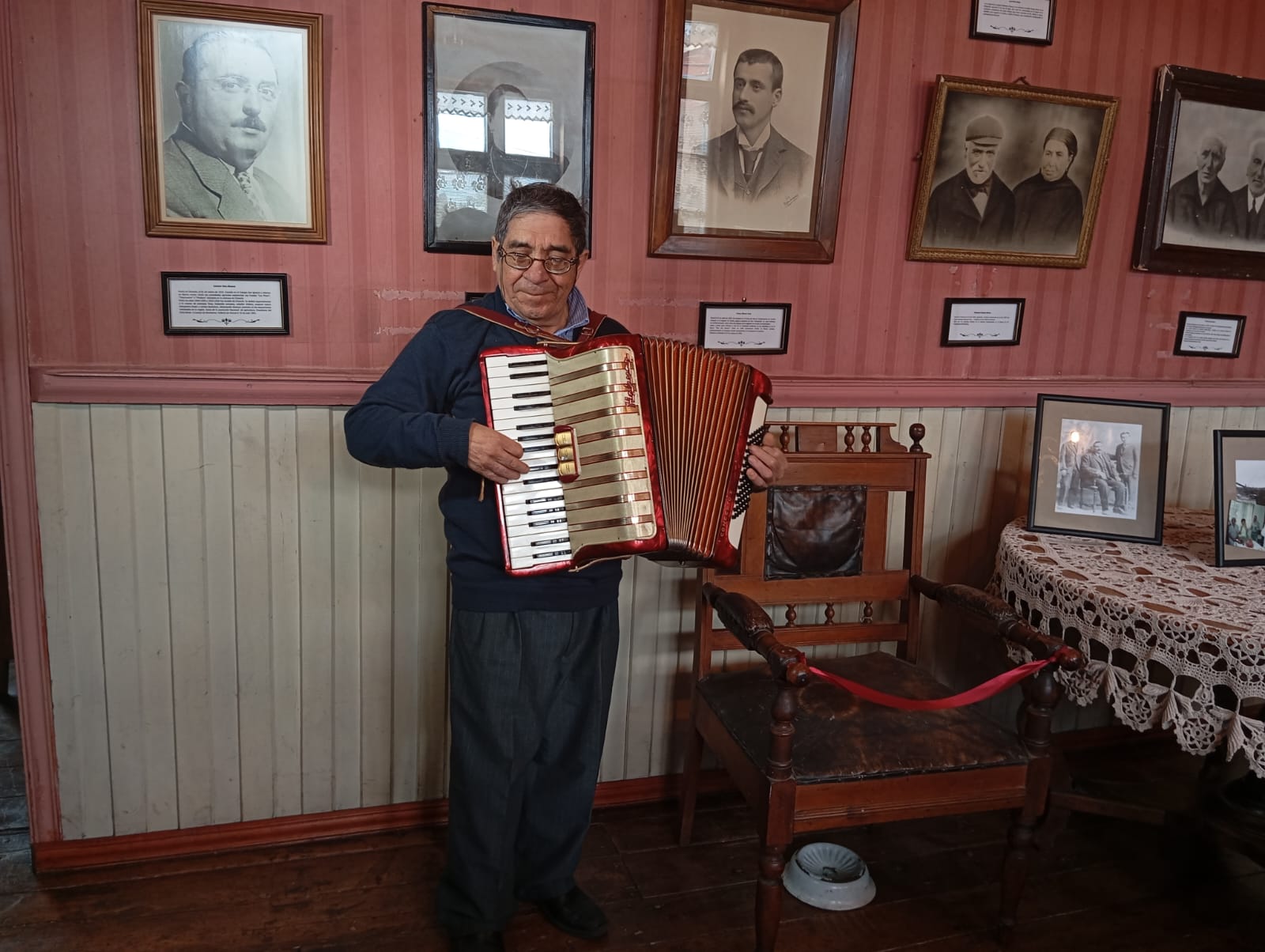 CON EMOTIVO HOMENAJE A LOS FUNDADORES FUE CELEBRADO LOS 30 AÑOS DEL “MUSEO DE LAS TRADICIONES CHONCHINAS”.