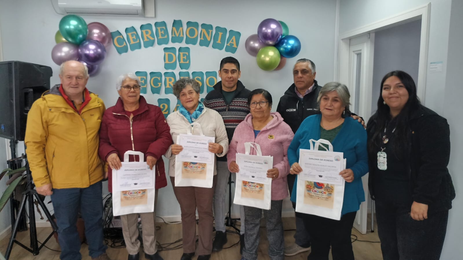 Con emotiva ceremonia fue celebrado el egreso de 40 usuarios y usuarias del CEDIAM de Chonchi.