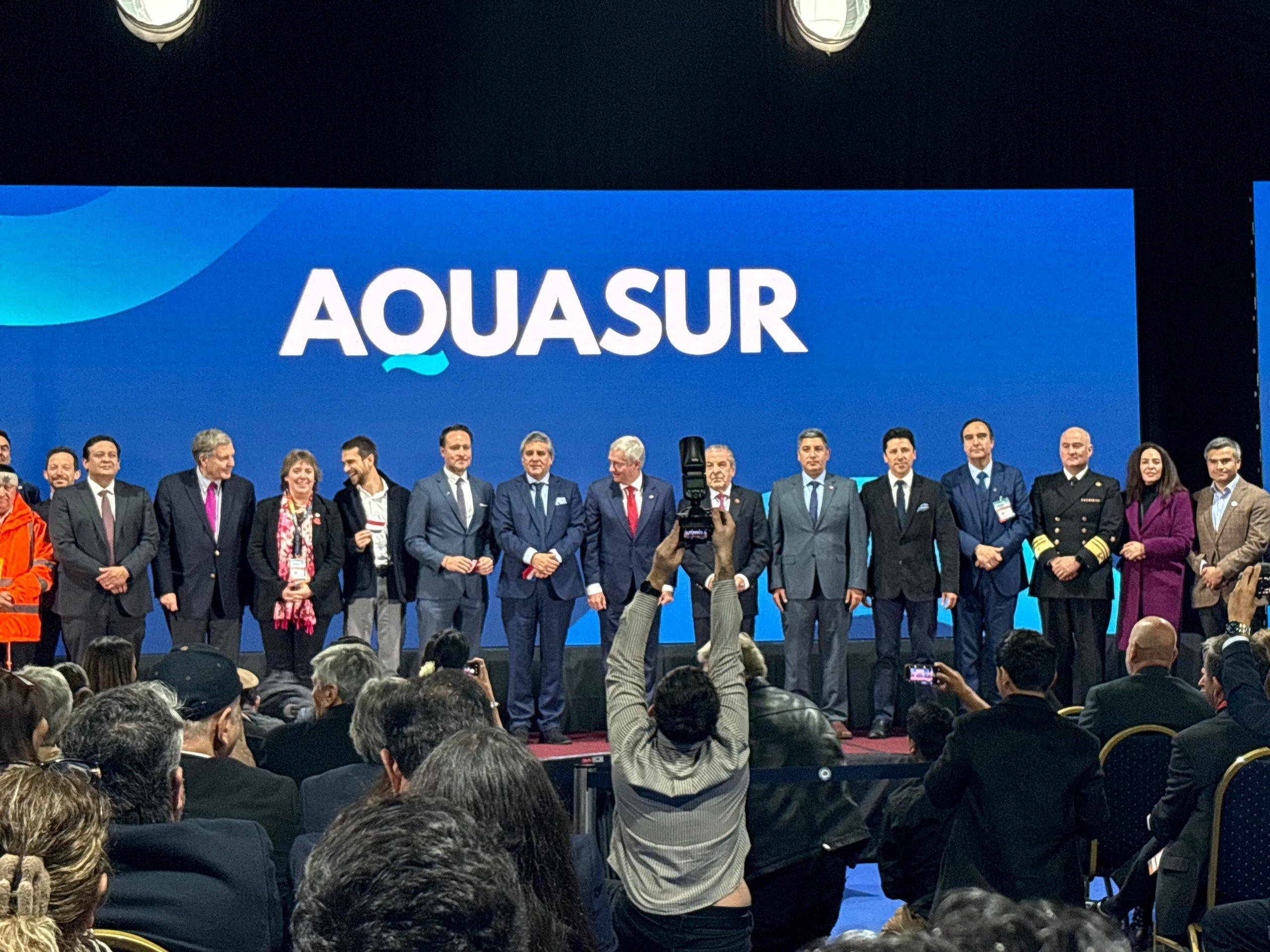 ALCALDE FERNANDO OYARZÚN PARTICIPÓ EN LA INAUGURACIÓN DE LA FERIA ACUÍCOLA AQUASUR.
