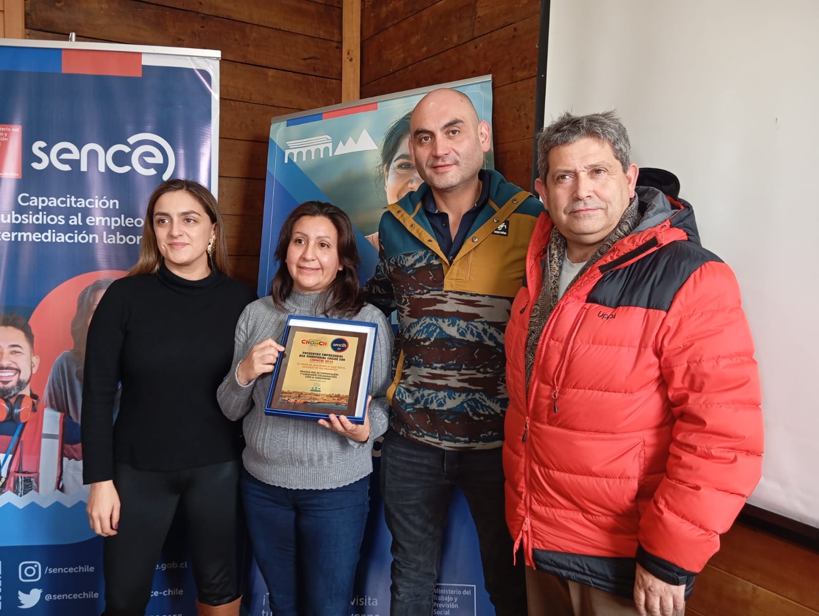 Chonchi fue sede de “Encuentro Empresarial” Red Territorial Chiloé Sur organizado por la OMIL del Municipio.