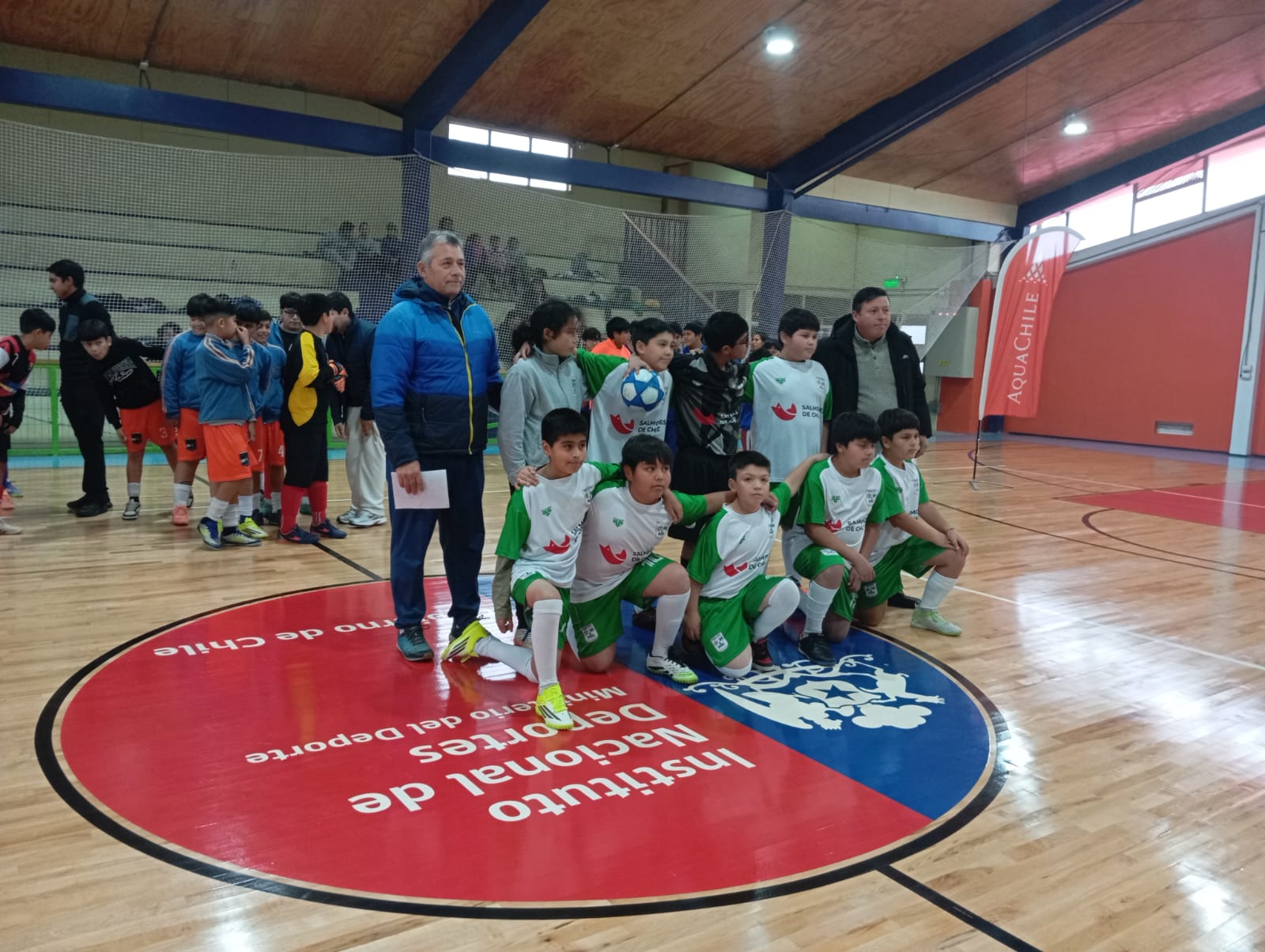 Chonchi da inicio a la tercera versión del Futsal Escolar AquaChile