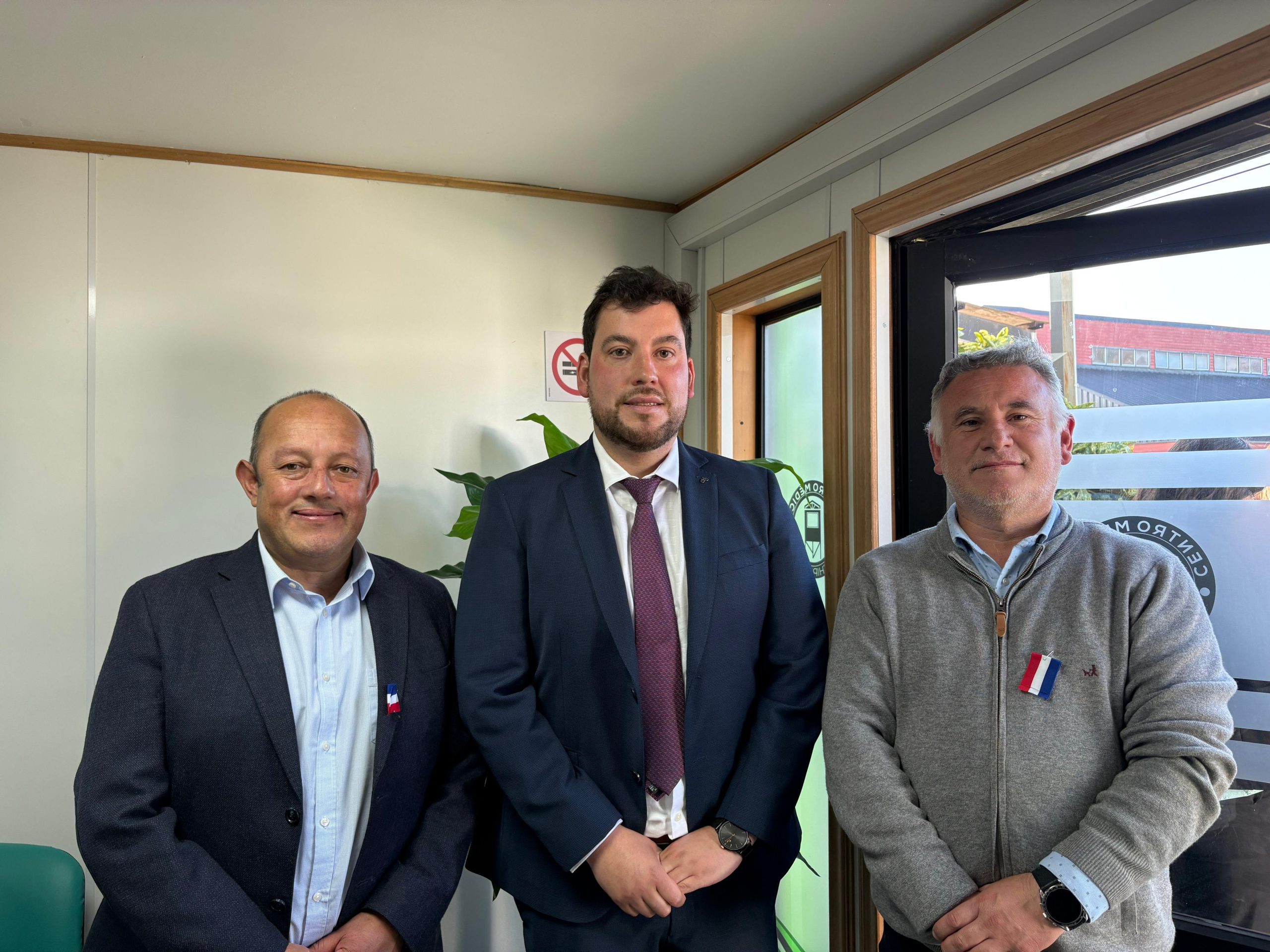 Con la presencia de diversas autoridades fue inaugurada la nueva sucursal del Centro Médico “Archipiélago” en Chonchi.