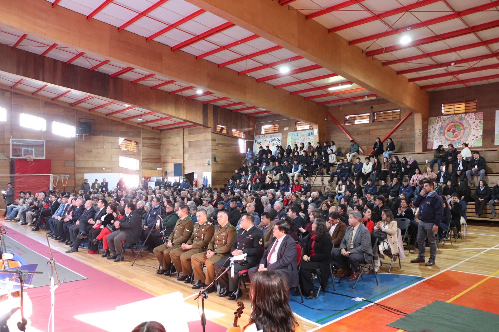 Alcalde Fernando Oyarzún destaca los principales avances de su gestión 2025 y adelanta principales desafíos para este año.