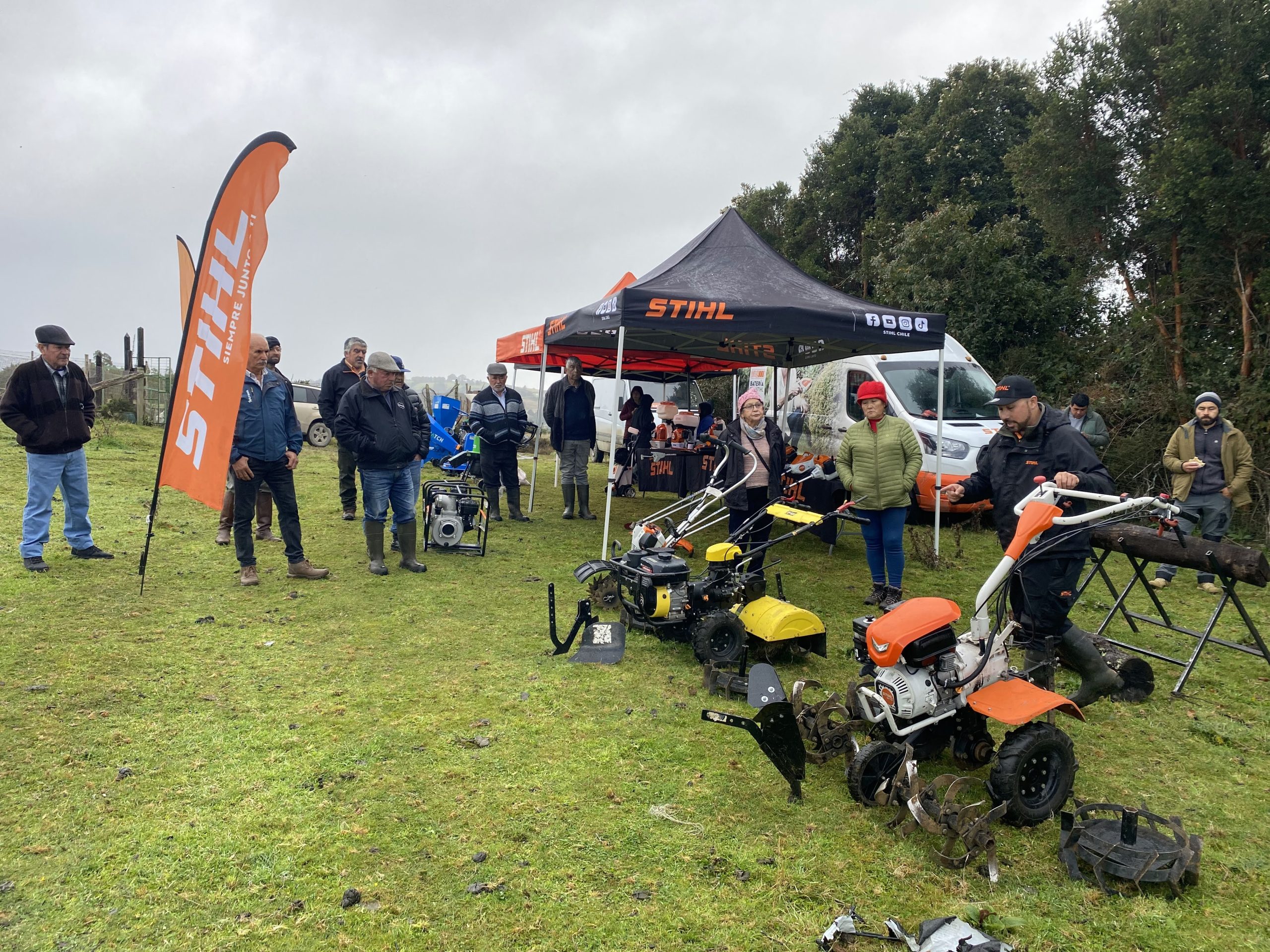 Se realizó con éxito la muestra de maquinarias agrícolas en colaboración con la empresa STIHL