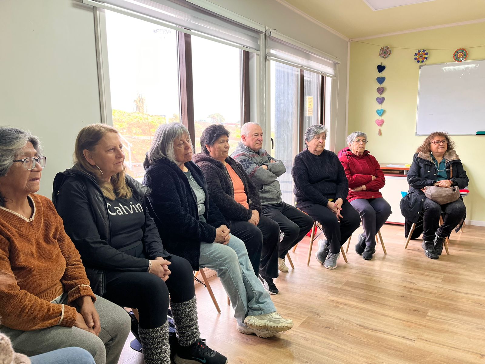 Este miércoles, en el marco del programa CEDIAM de SENAMA y a través del taller de prestaciones sociales, se realizó una instancia informativa donde se invitó a participar al programa “Cuidado al Cuidador”