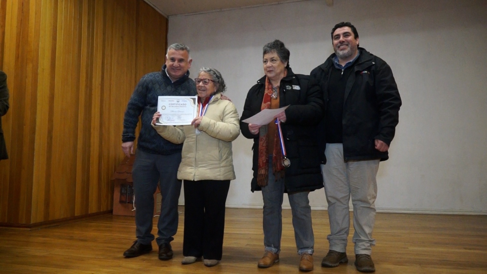 Municipio de Chonchi con un acto comunal conmemoró el “Día del Buen Trato hacia las Personas Mayores”.