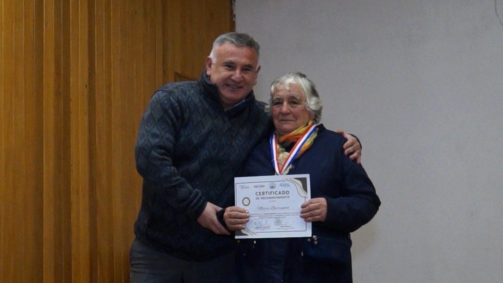 Municipio de Chonchi con un acto comunal conmemoró el “Día del Buen Trato hacia las Personas Mayores”.