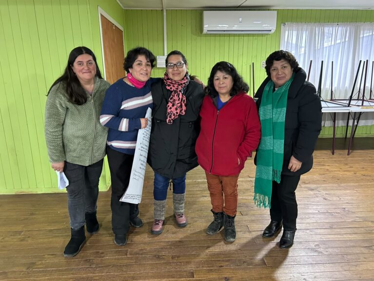 2 JEFAS DE HOGAR