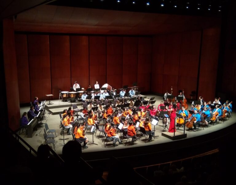 FOTO ARCHIVO ORQUESTA FILARMONICA MUNICIPAL DE CHONCHI